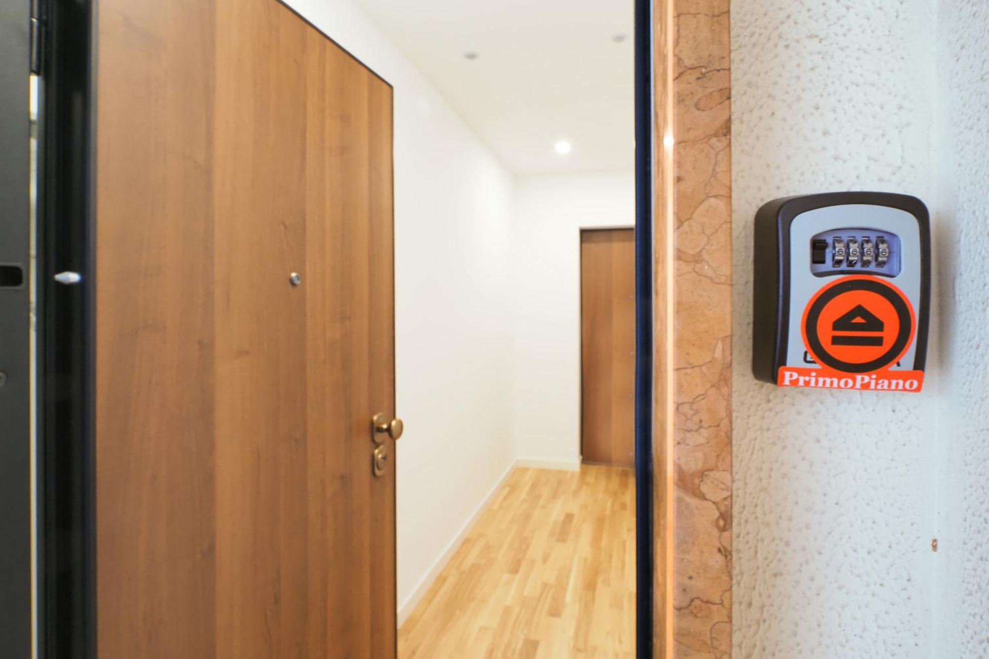 Appartement Primopiano - Albani à Milan Extérieur photo